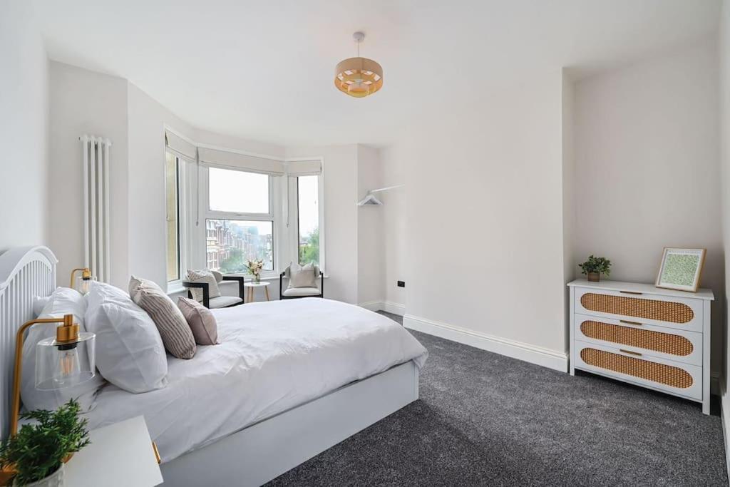 Stunning Spacious Duplex With Garden 141A Hastings Exterior foto